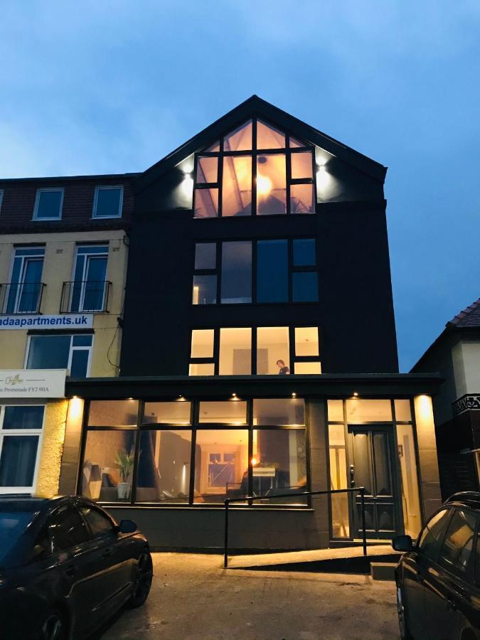 Onyx House Villa Blackpool Bagian luar foto